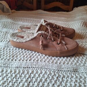 Sperry Womens Sherpa Cozy Slip Ons Womens Size 8.5